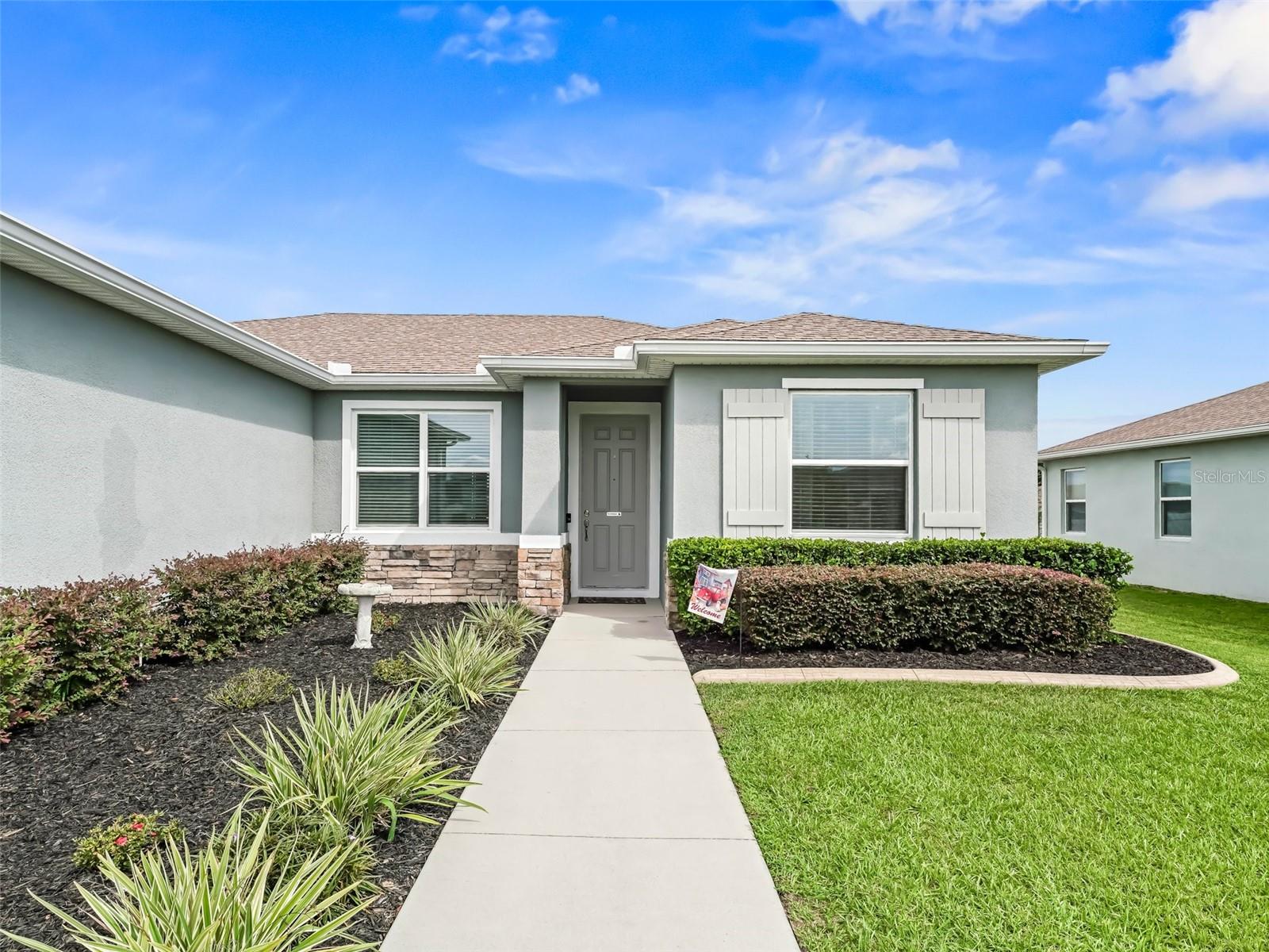 SUMMERCREST - Residential