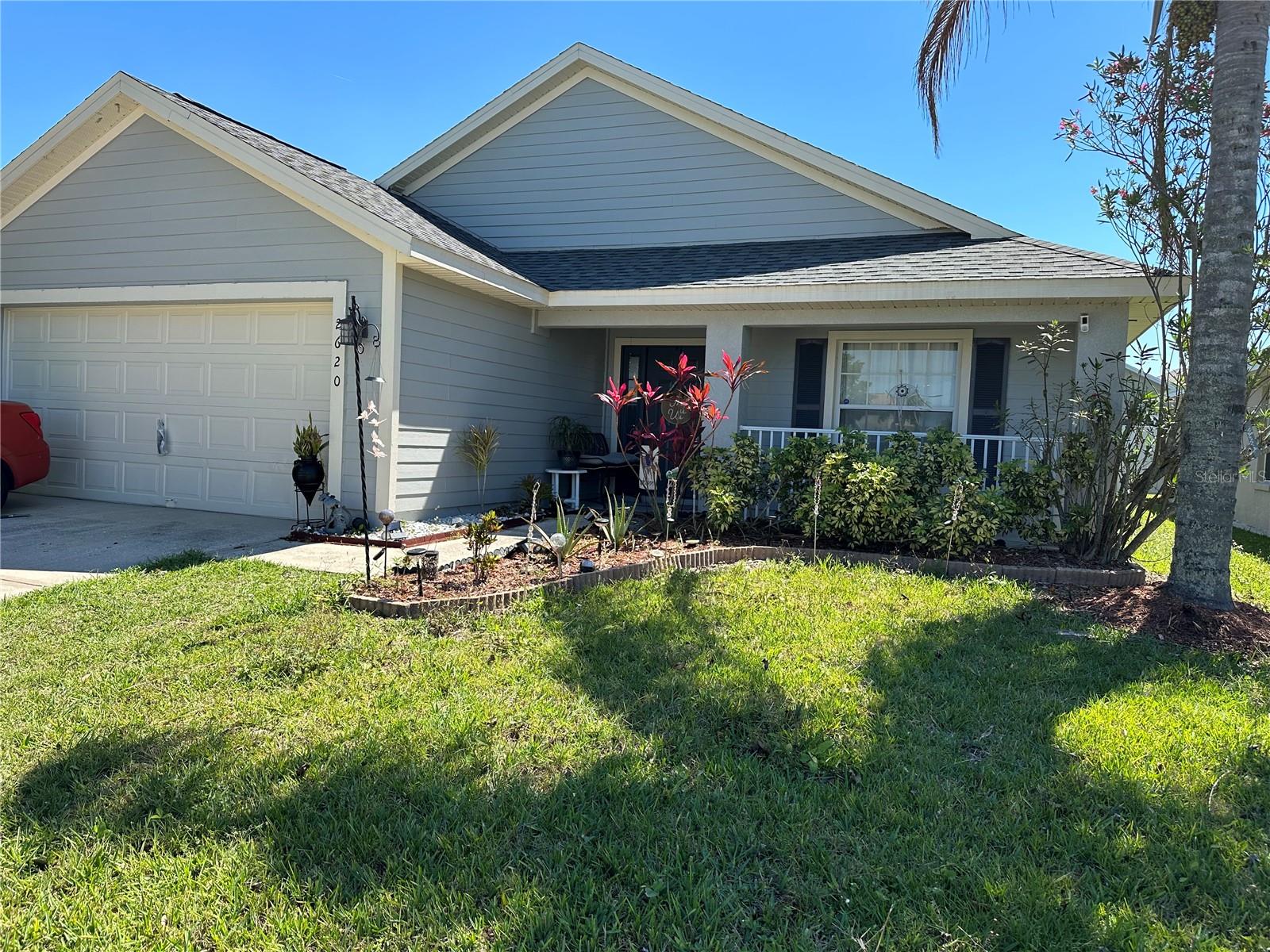 Located in the Remington Golf Community. This four-bed, three-bath home offers stainless steel appliances, a newer roof, and paint. Aside from its luxurious and relaxing atmosphere, open-concept design, and pool, this property also offers great income potential. With its prime location and easy access to major attractions and highways, this property can be an attractive option for Primary Residence or Airbnb. The fact that all furniture is included and the property is move-in ready also makes it easier for you to begin renting out the property right away. Don't miss out on this opportunity to own a beautiful property that can also generate income for you! - GE-WATER SOFTNER/PURIFIER.
