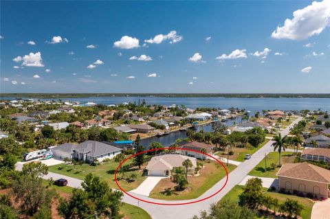 A home in PORT CHARLOTTE