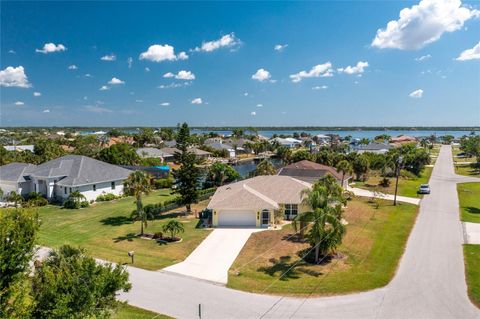 A home in PORT CHARLOTTE