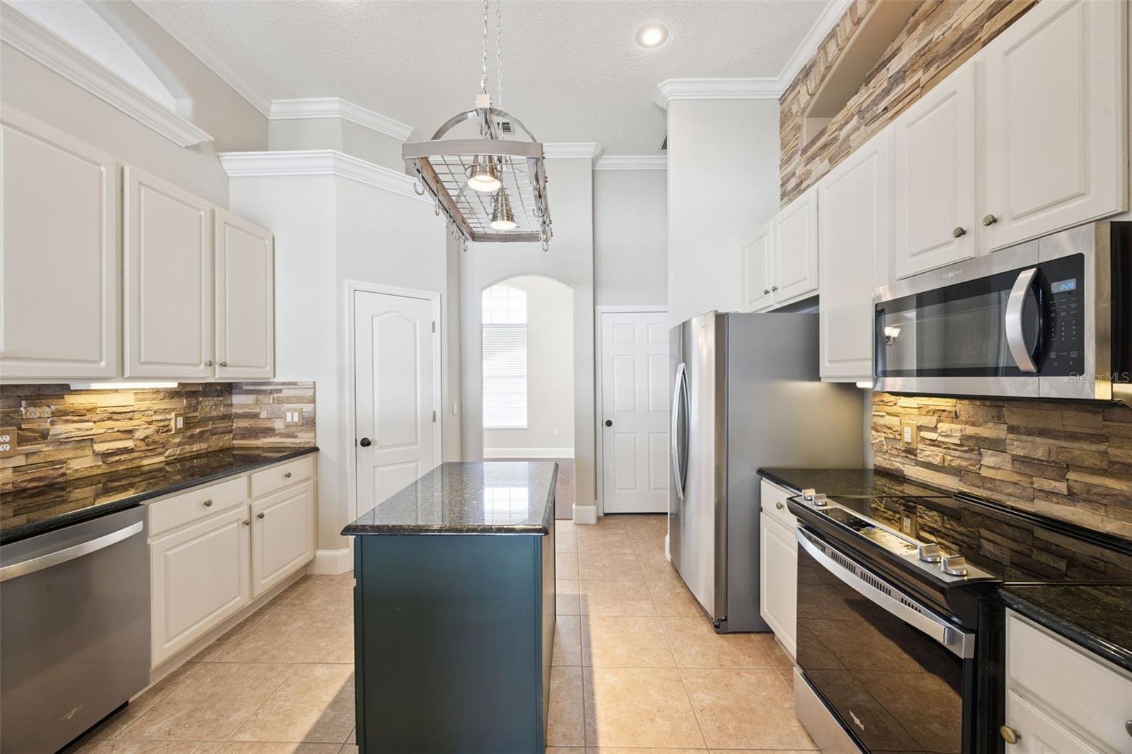 ASHLEY COVE UNIT 2 - Residential