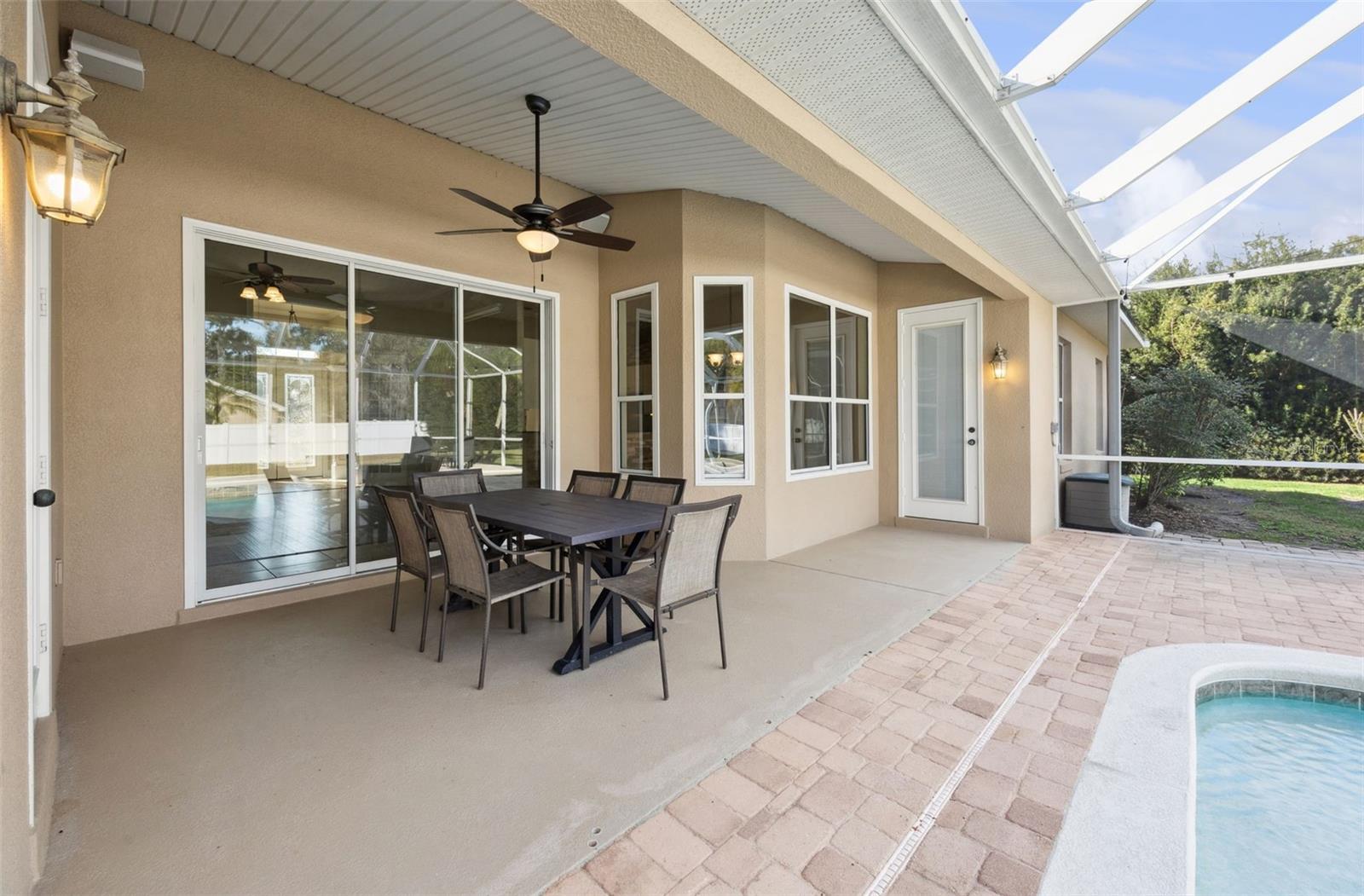 ASHLEY COVE UNIT 2 - Residential