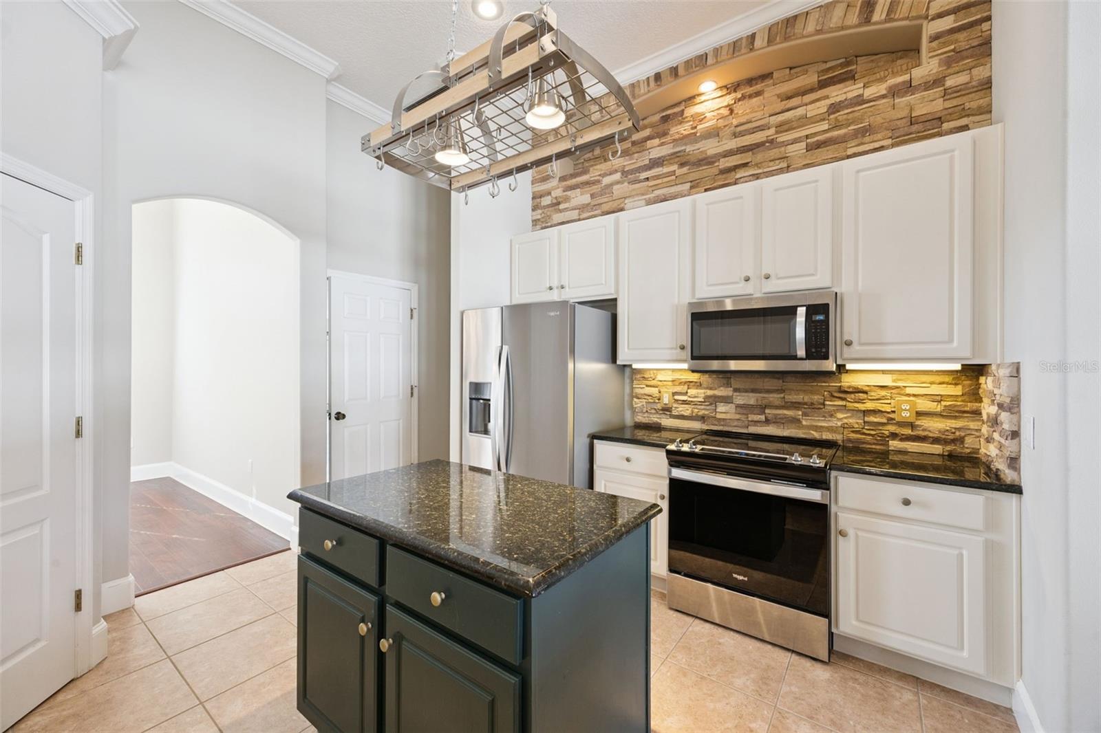 ASHLEY COVE UNIT 2 - Residential