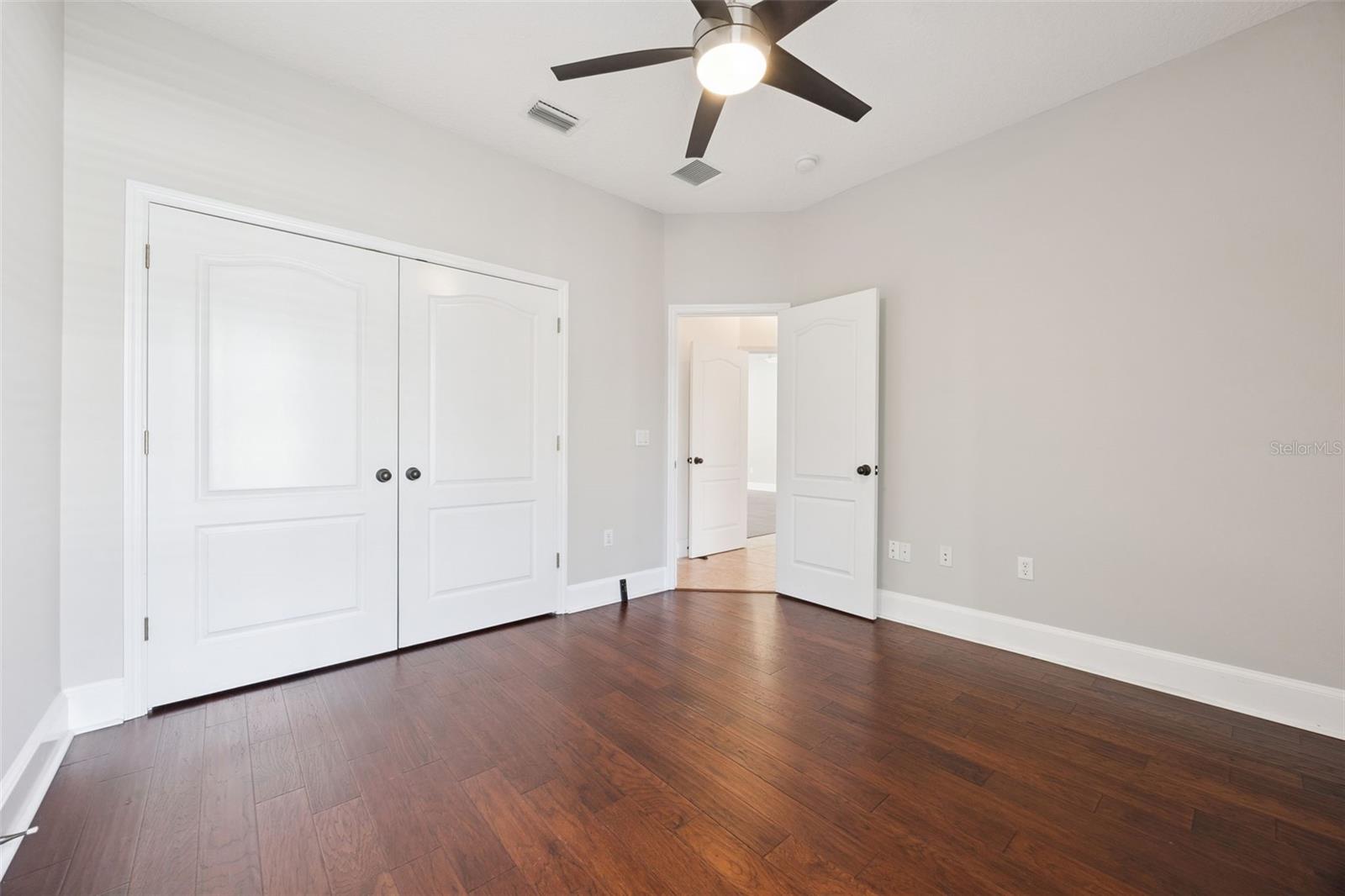 ASHLEY COVE UNIT 2 - Residential