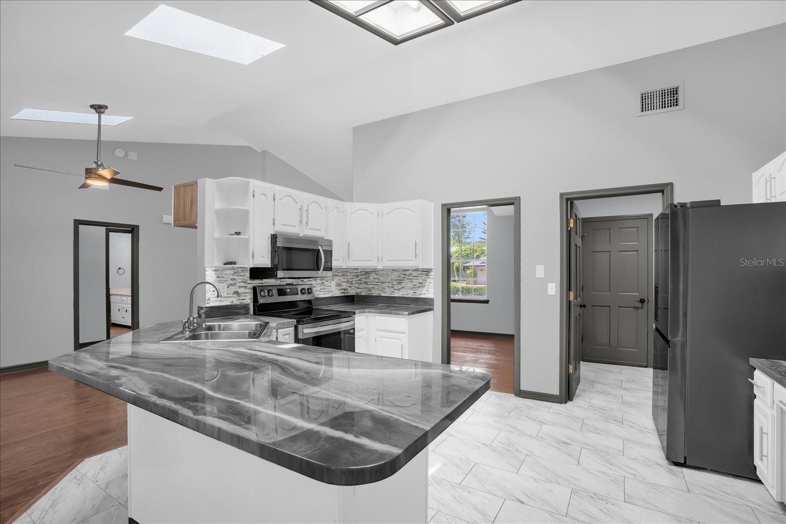 FALLBROOK - Residential