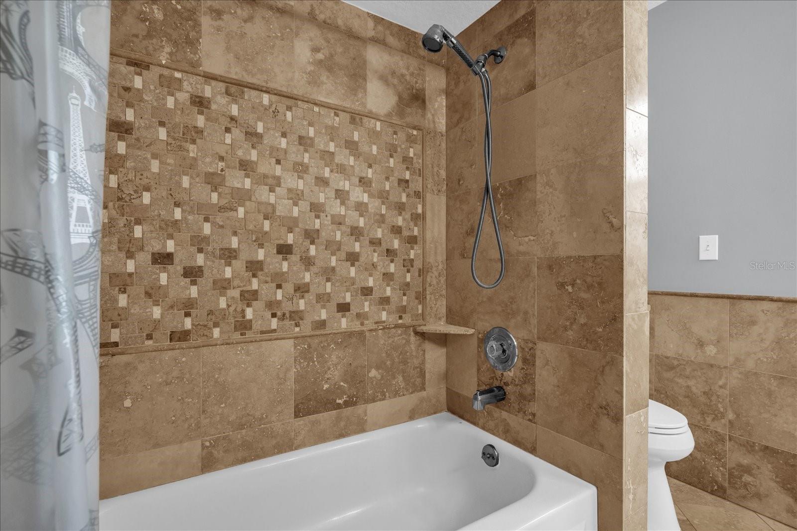 FALLBROOK - Residential