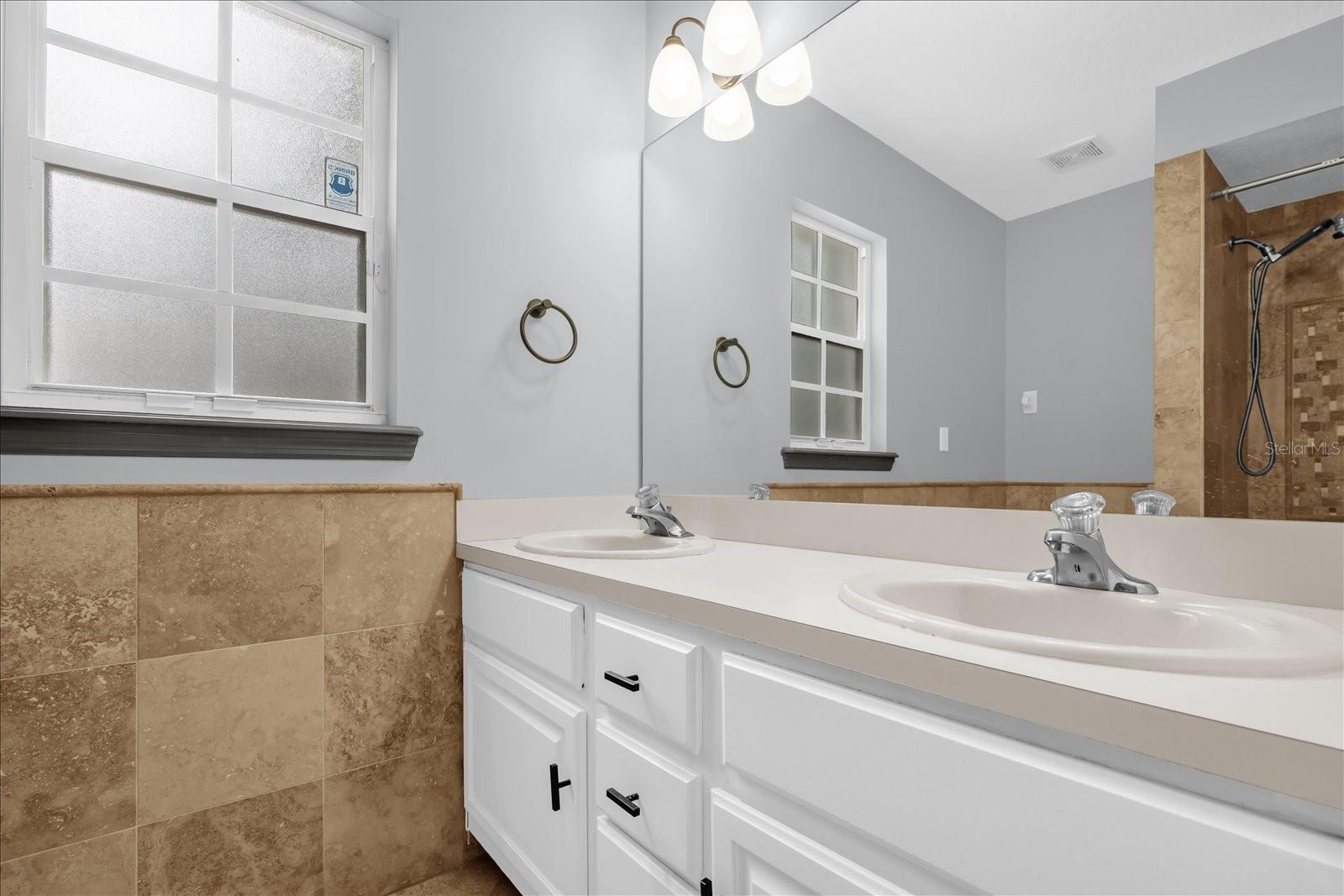 FALLBROOK - Residential