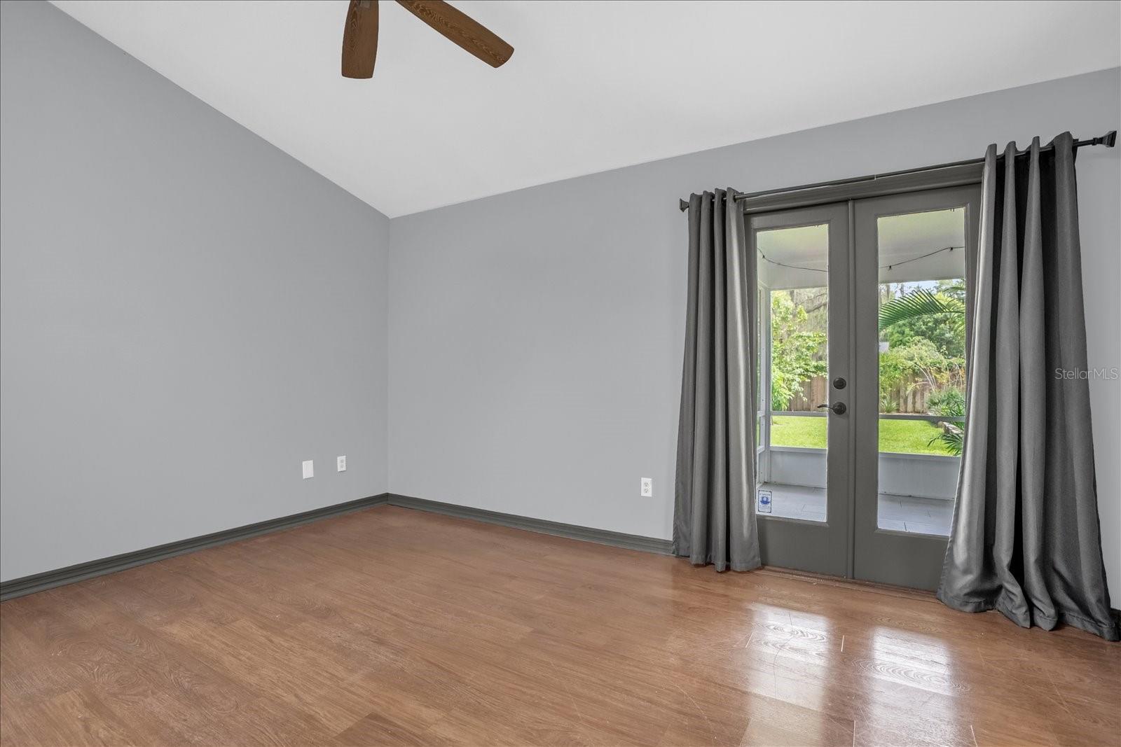 FALLBROOK - Residential