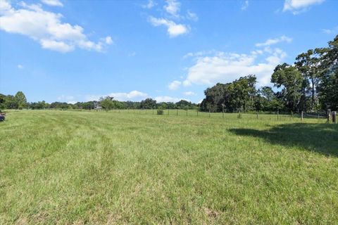 Tiny photo for 6177 Cr 625, Bushnell, FL 33513 (MLS # TB8411253)