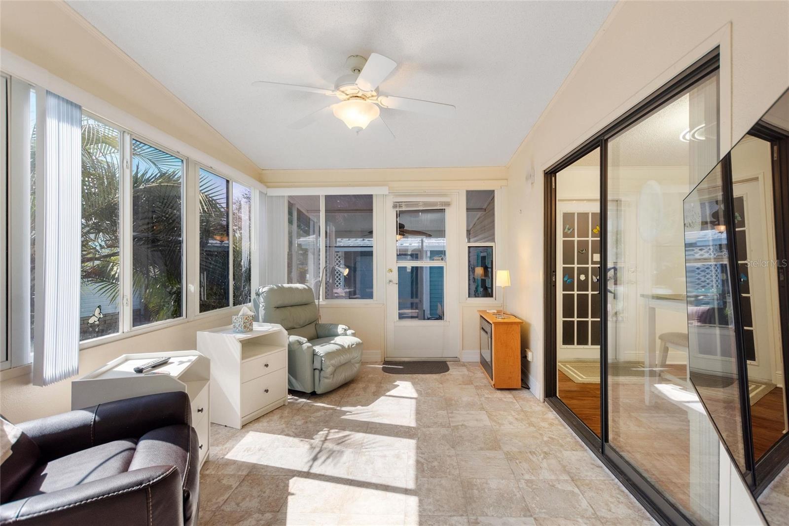 SWEETWATER GOLF & TENNIS CLUB ADD 01 - Residential