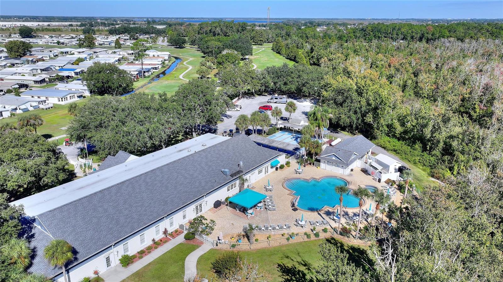 SWEETWATER GOLF & TENNIS CLUB ADD 01 - Residential