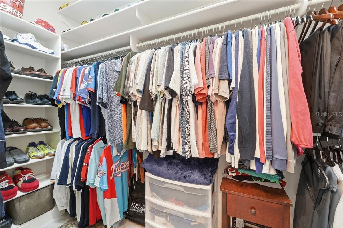 ARROWHEAD LAKE - Residential