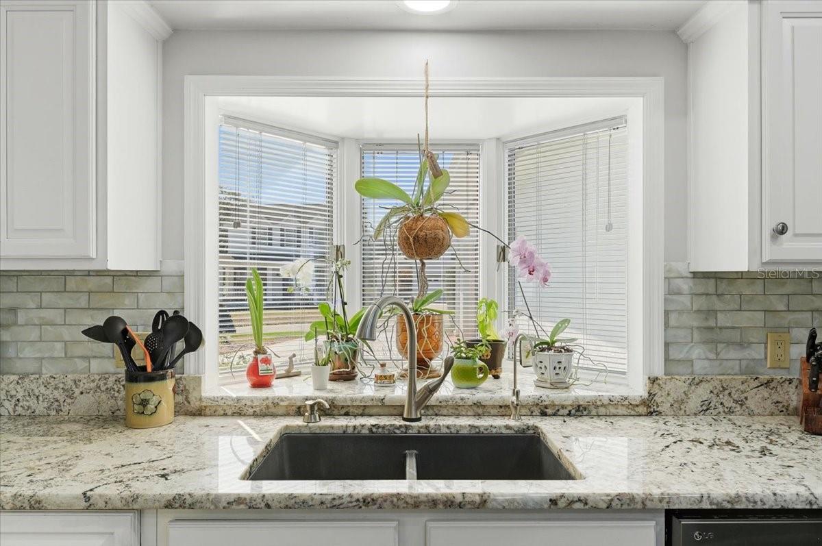 ARROWHEAD LAKE - Residential