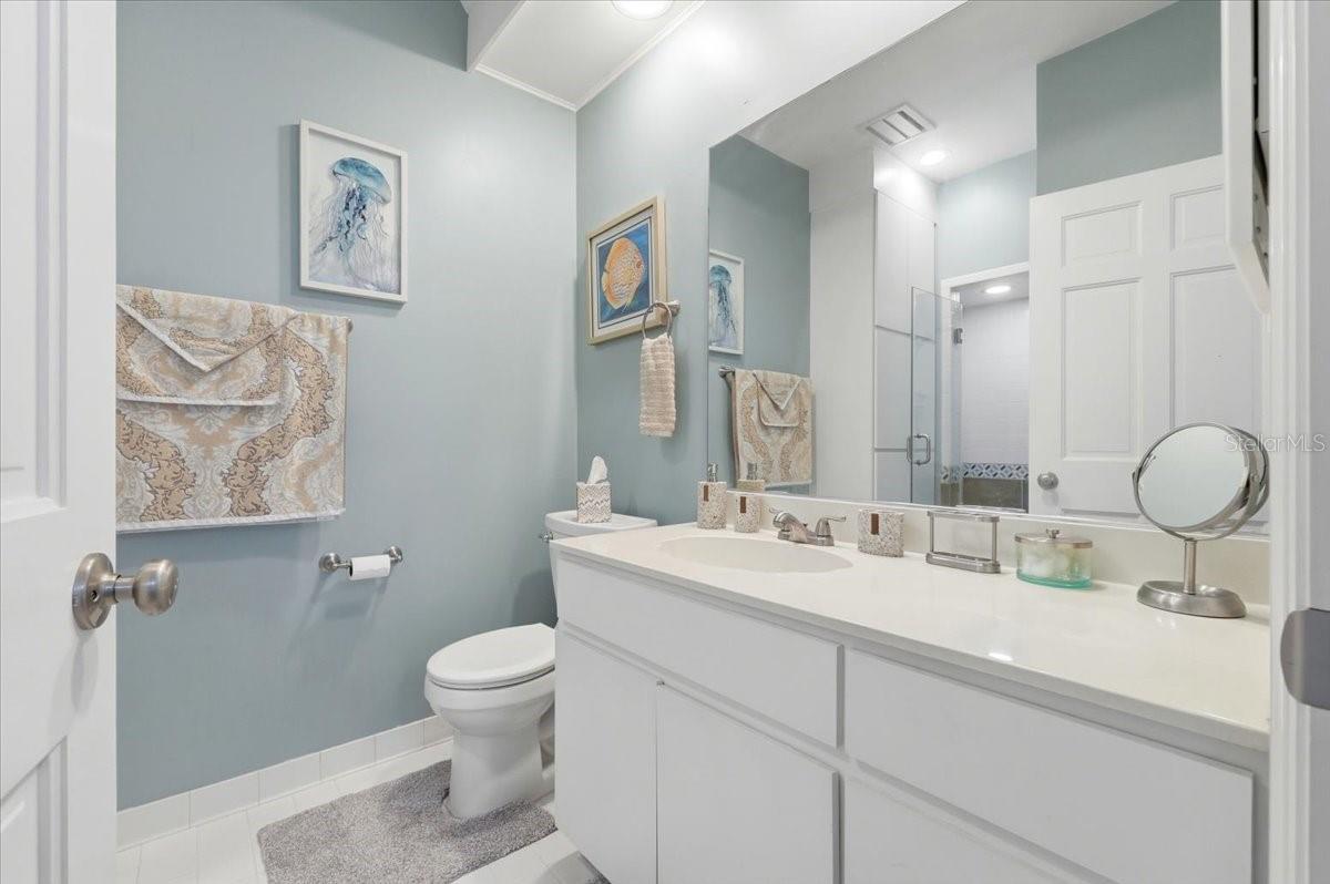 ARROWHEAD LAKE - Residential