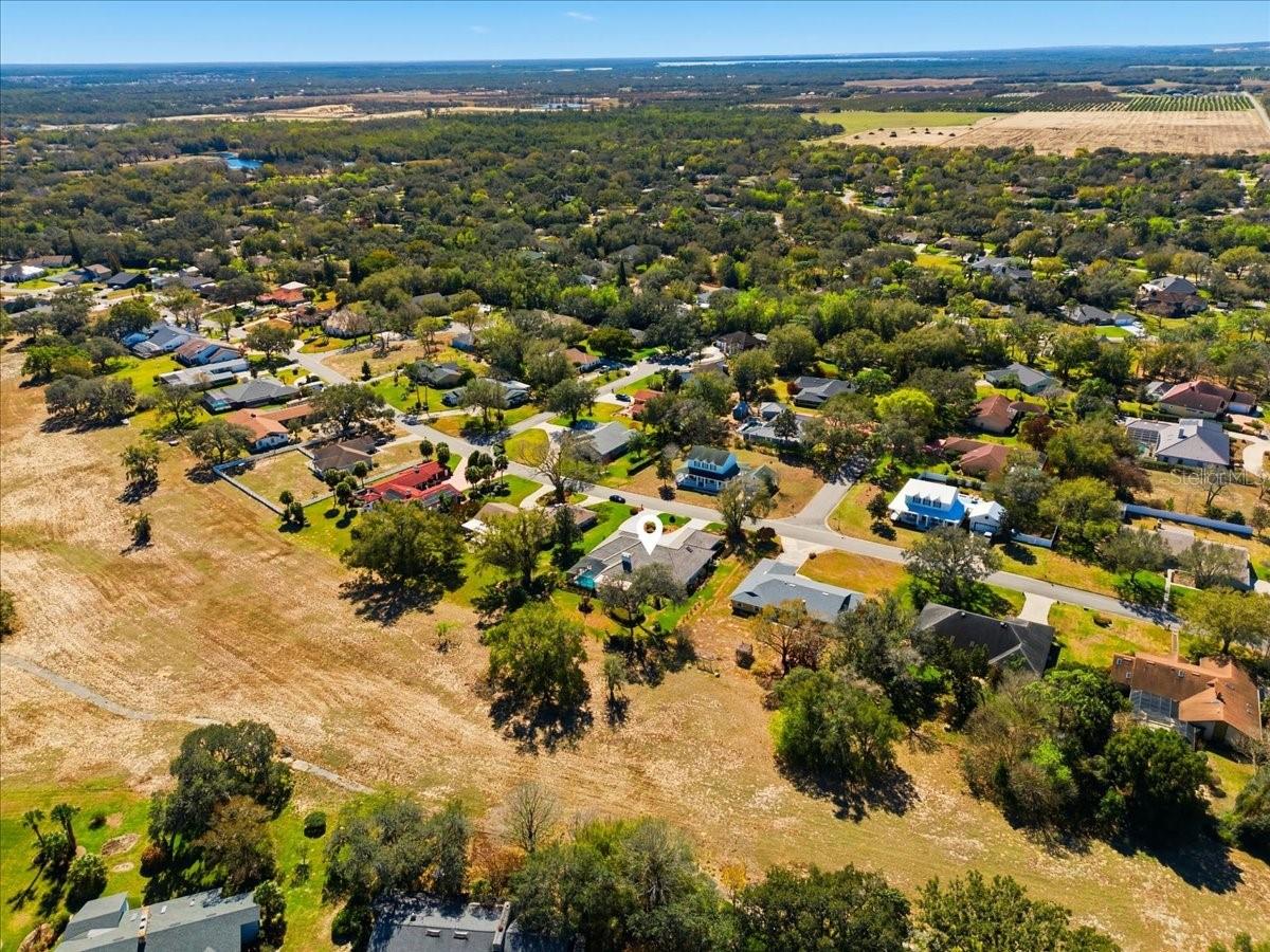 ARROWHEAD LAKE - Residential