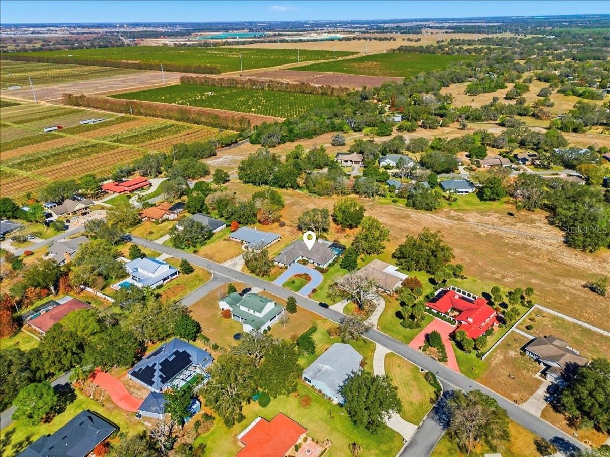 ARROWHEAD LAKE - Residential