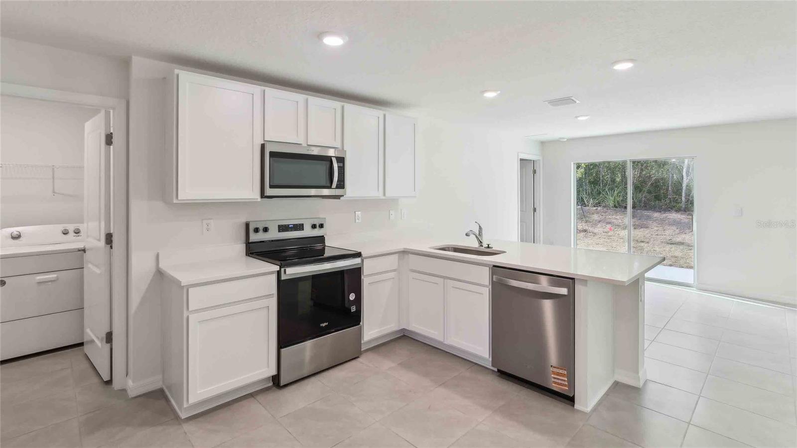 TRIUMPH SOUTH - Residential