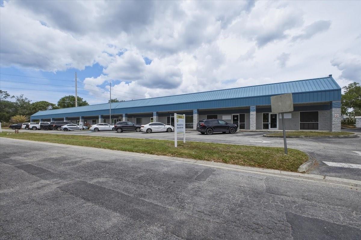 PORTER LAKE PARK - Commercial Sale