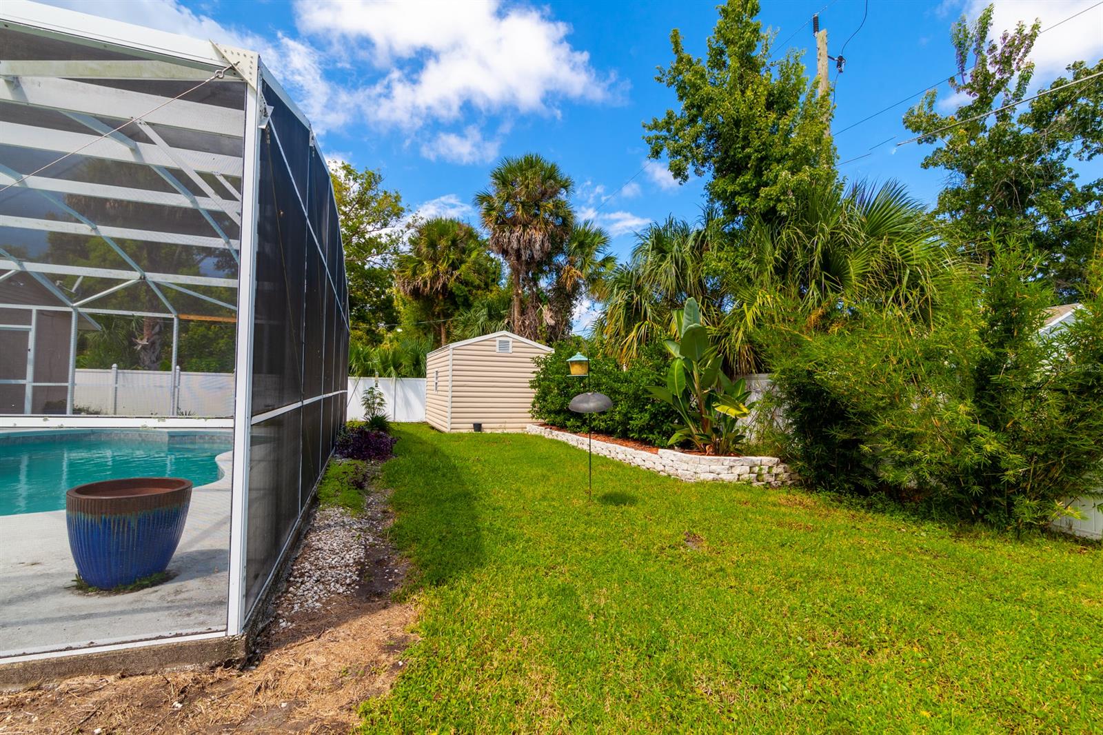 Florida Shores 01 - Residential