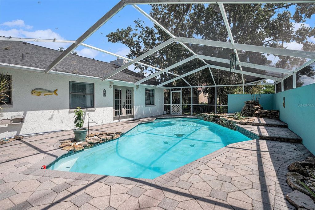 Photo of 1411 Oakwood Lane, Plant City, FL 33563 (MLS # TB8420616)