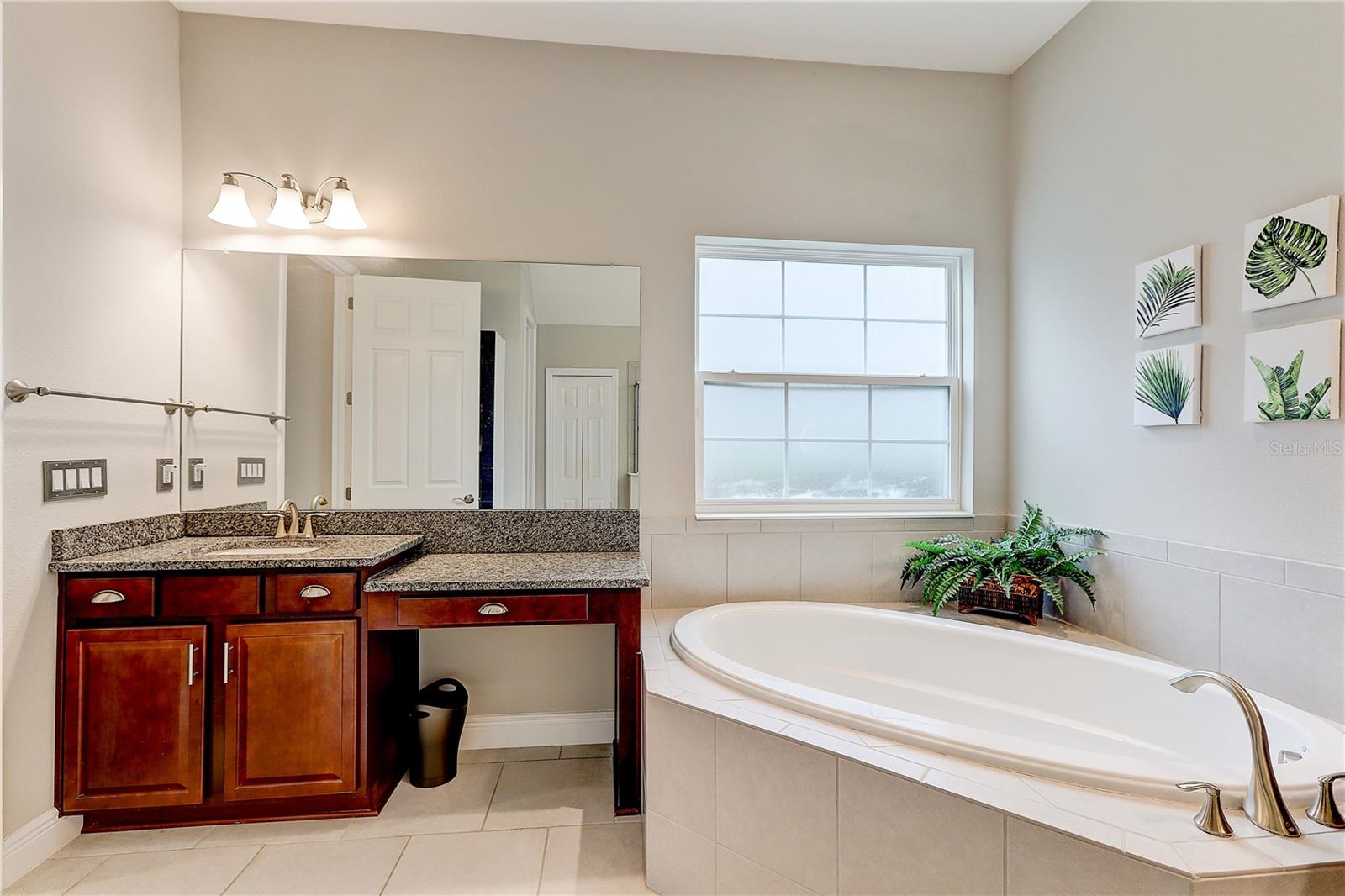 LAKESHORE RANCH PH I - Residential