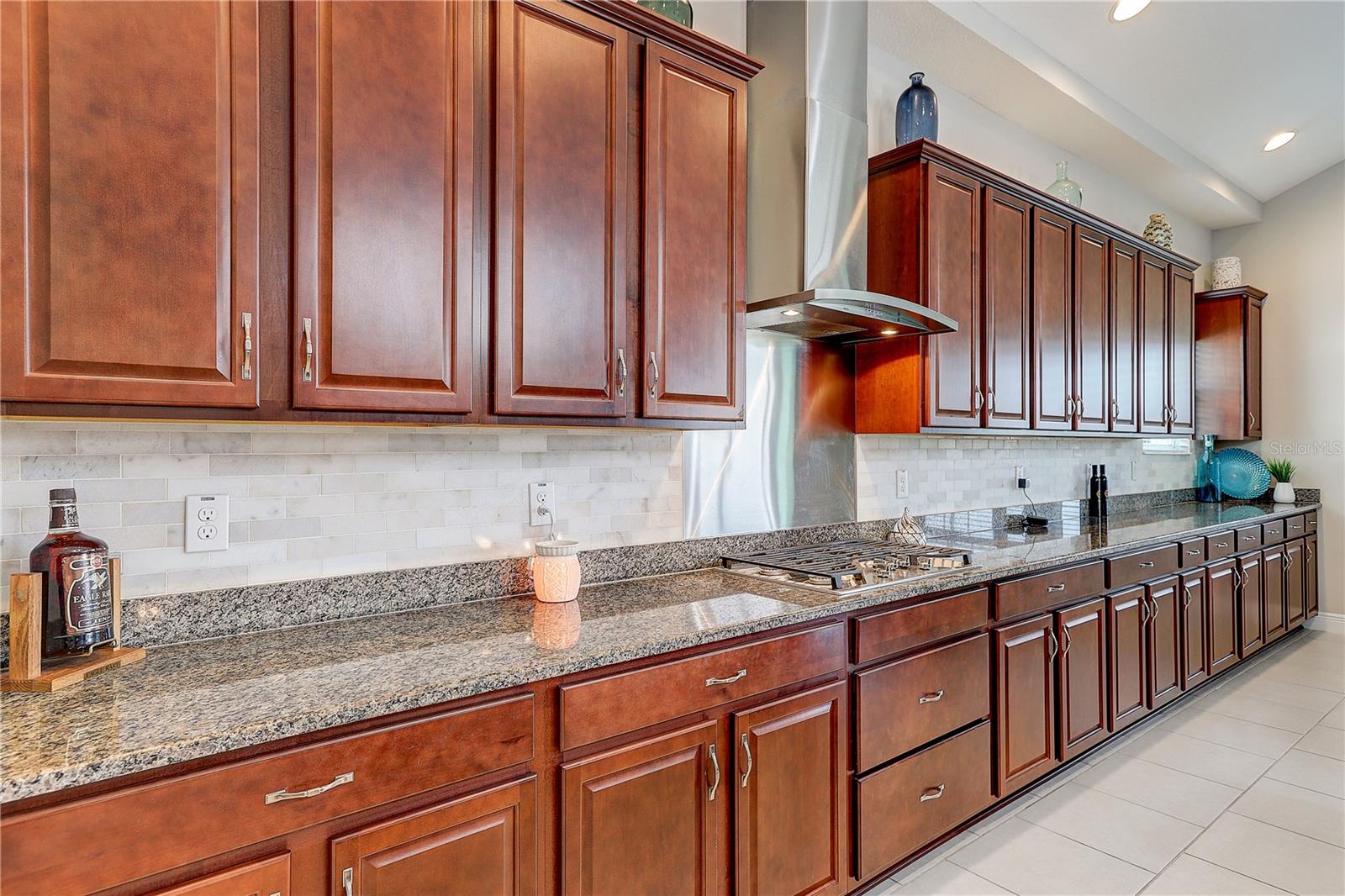 LAKESHORE RANCH PH I - Residential