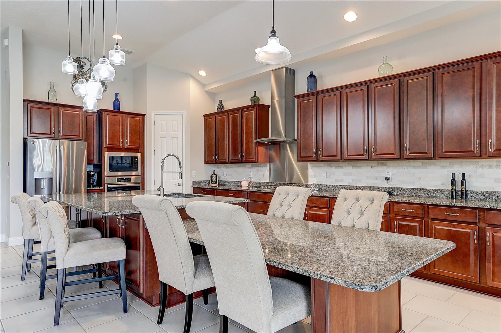 LAKESHORE RANCH PH I - Residential