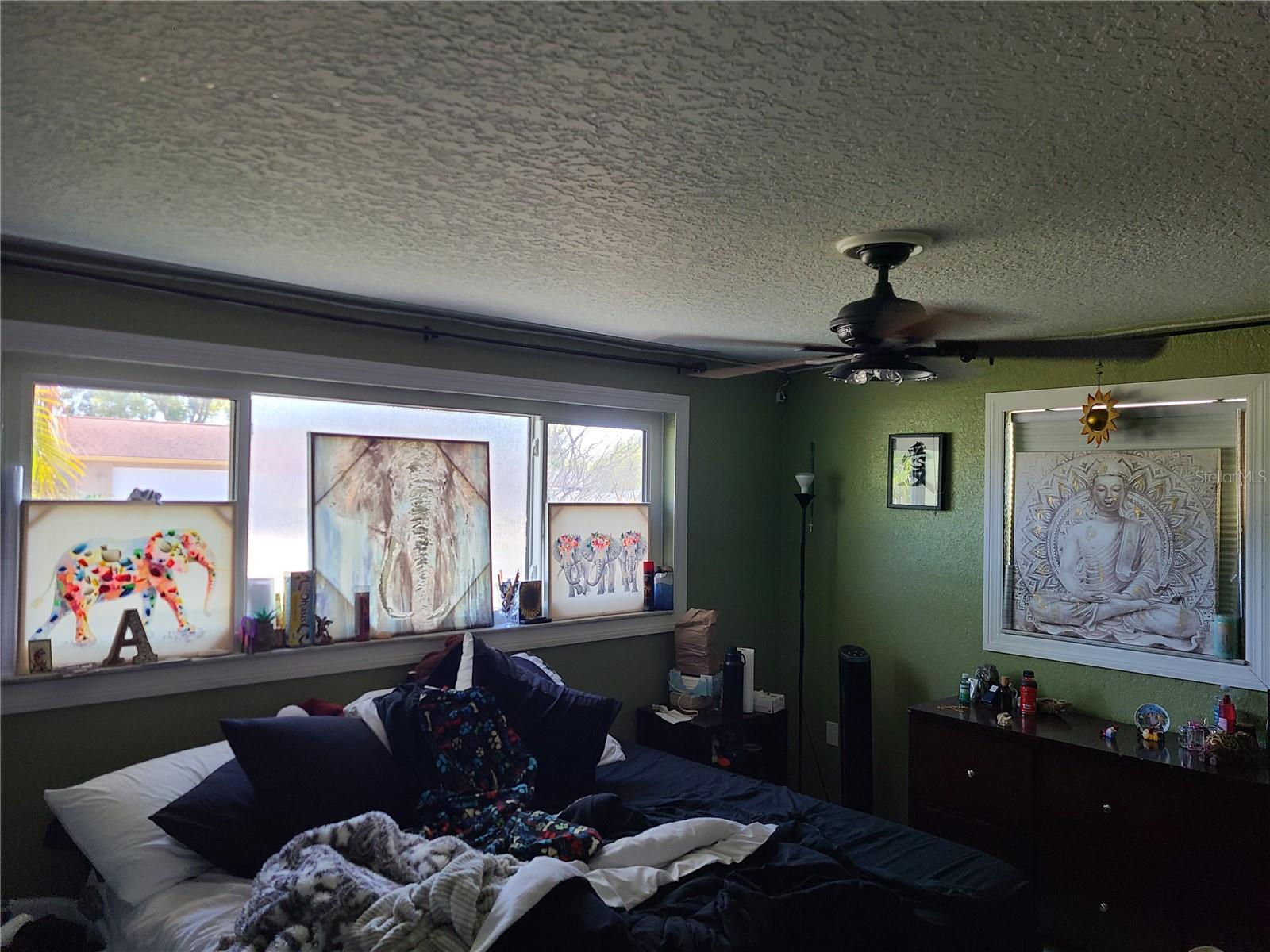 EMBASSY HILLS - Residential