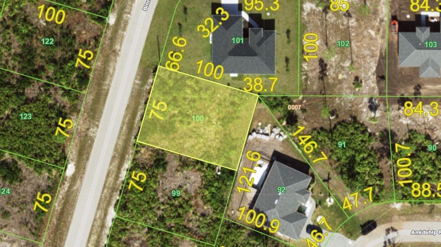 Build your dream home in the peaceful and growing community of Rotonda Sands! This beautiful lot is surrounded by new construction and offers quick access to Boca Grande, stunning beaches, golf coursed, shopping, dining, and more! Don't miss this opportunity in one of Placida's fast-developing areas!