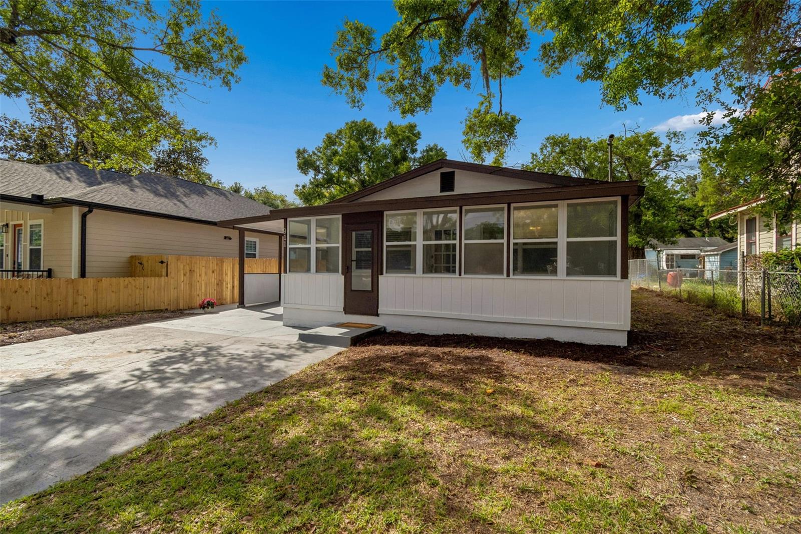 EVELYN CITY - Residential