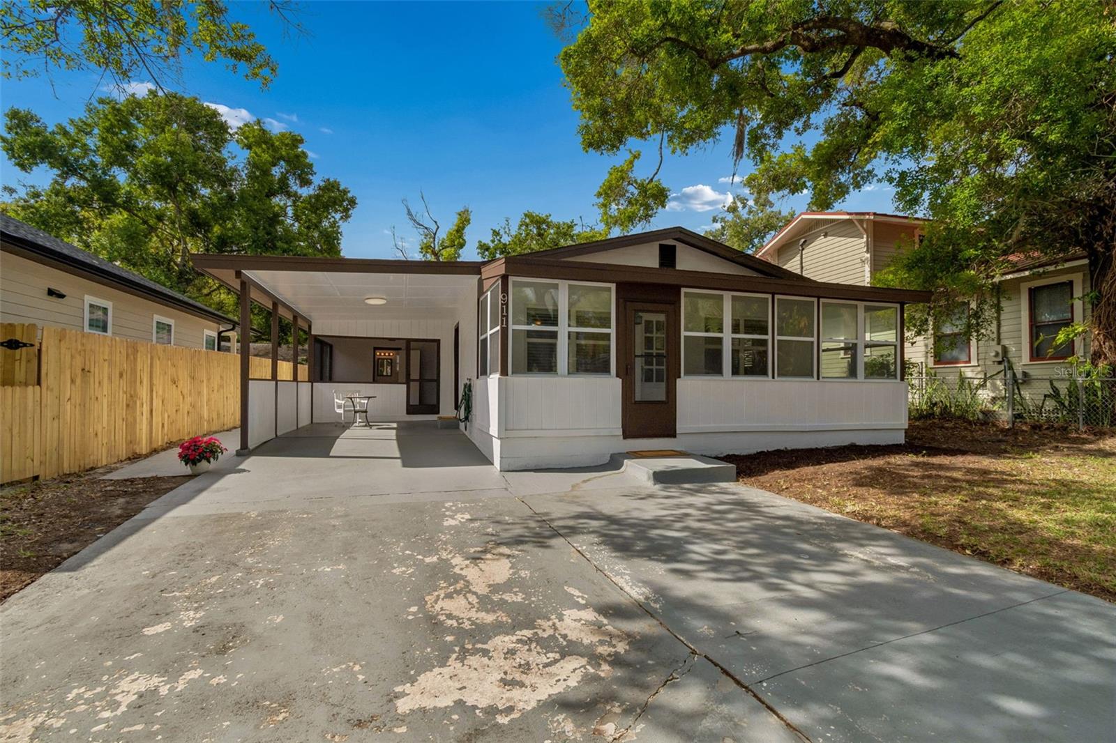 EVELYN CITY - Residential