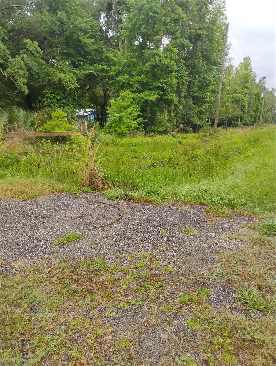 PARADISE LAKES SUB - Land