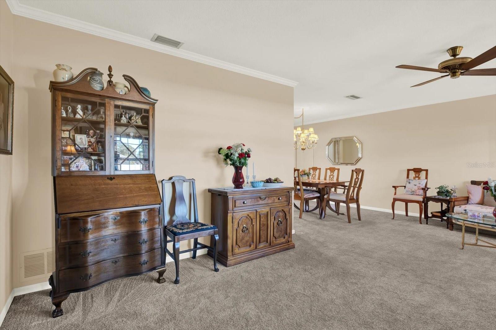 WOODLAND HILLS 1ST ADD - Residential