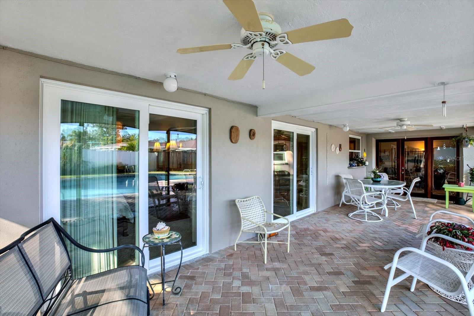 WOODLAND HILLS 1ST ADD - Residential