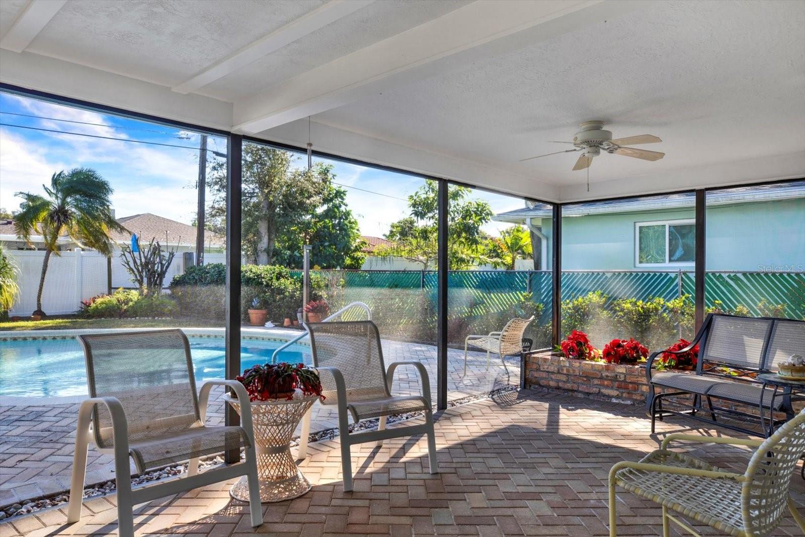 WOODLAND HILLS 1ST ADD - Residential