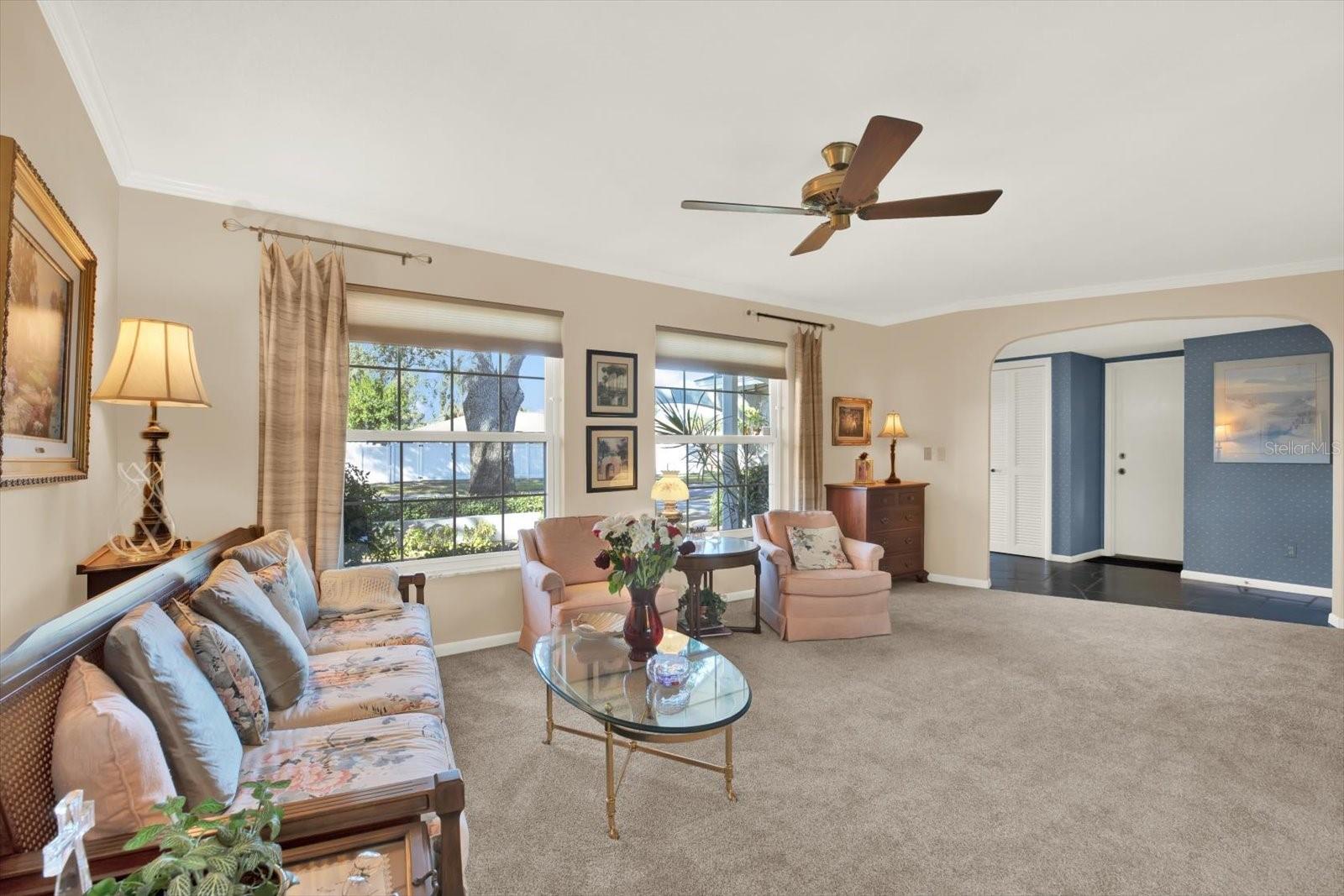 WOODLAND HILLS 1ST ADD - Residential