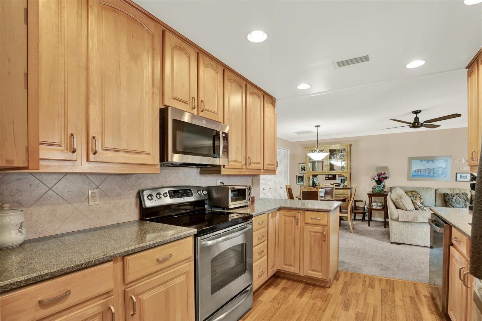 WOODLAND HILLS 1ST ADD - Residential