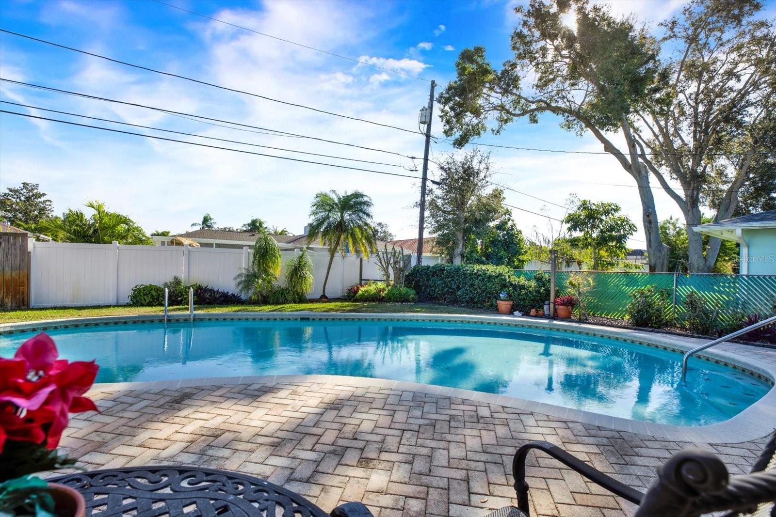 WOODLAND HILLS 1ST ADD - Residential