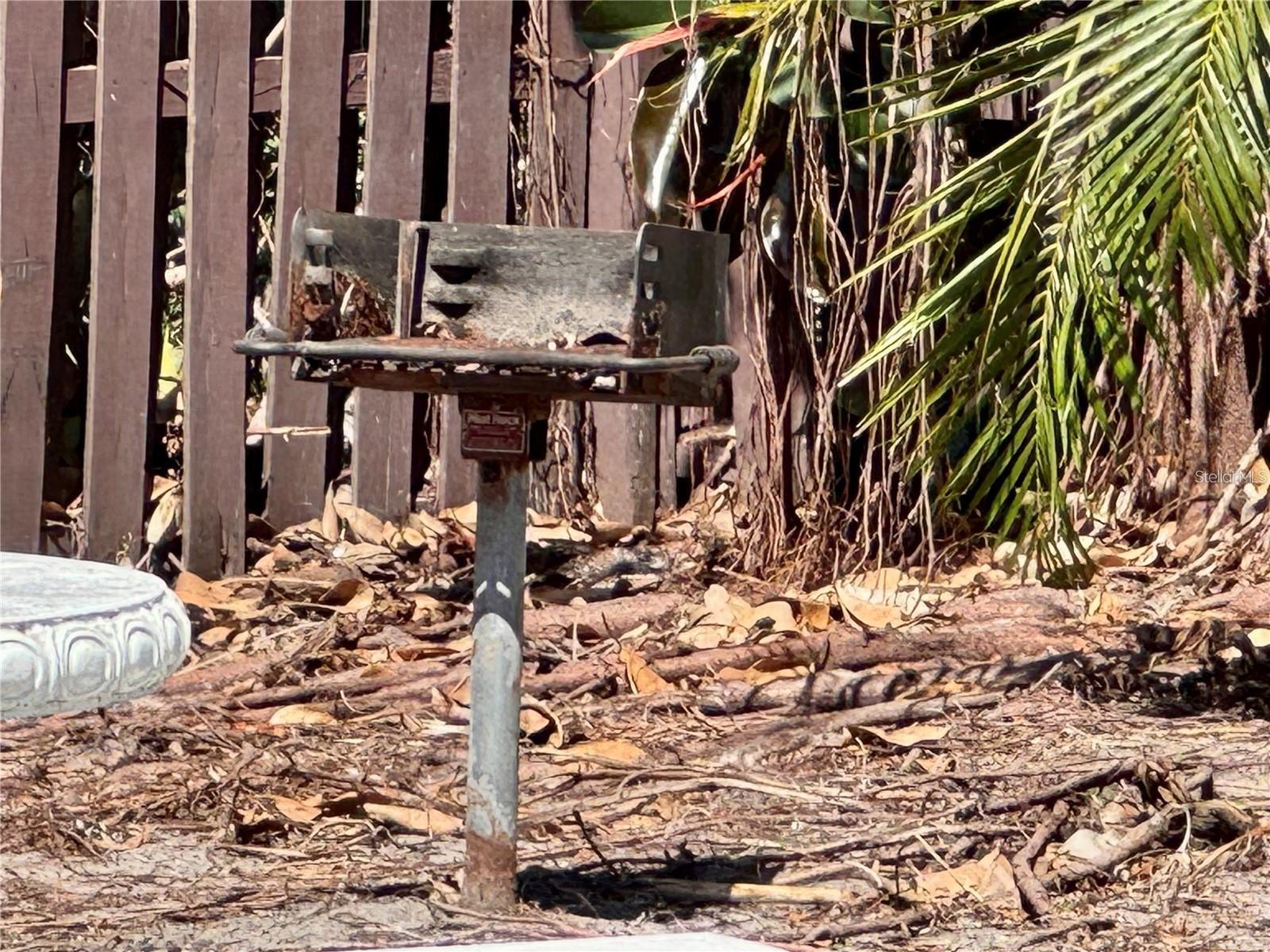 HIDDEN LAKE VILLAGE - Residential