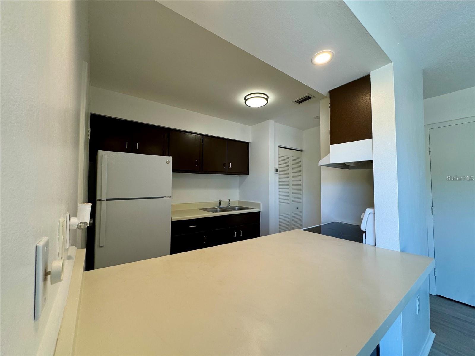 HIDDEN LAKE VILLAGE - Residential