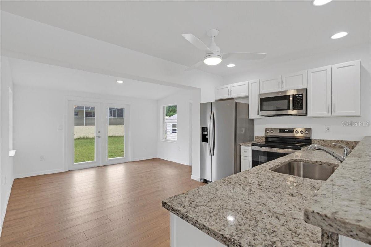 BAYVIEW TERRACE 01 - Residential Lease