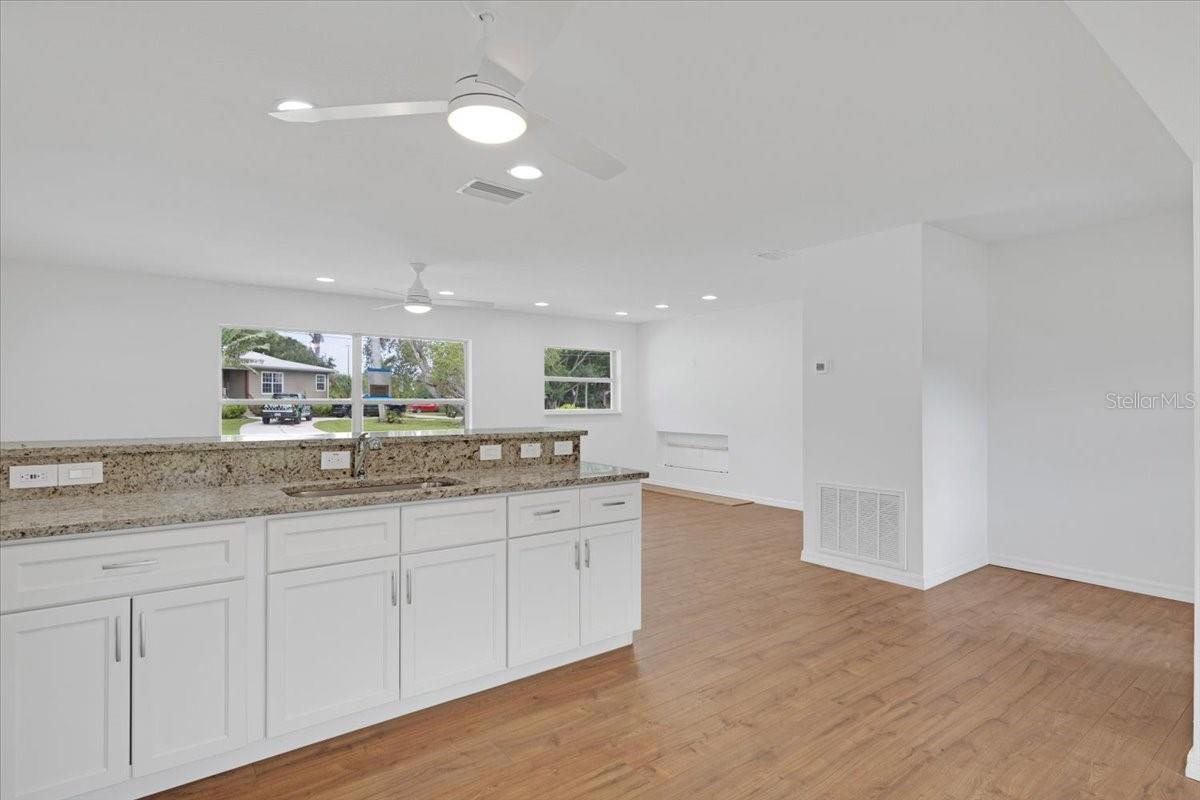 BAYVIEW TERRACE 01 - Residential Lease