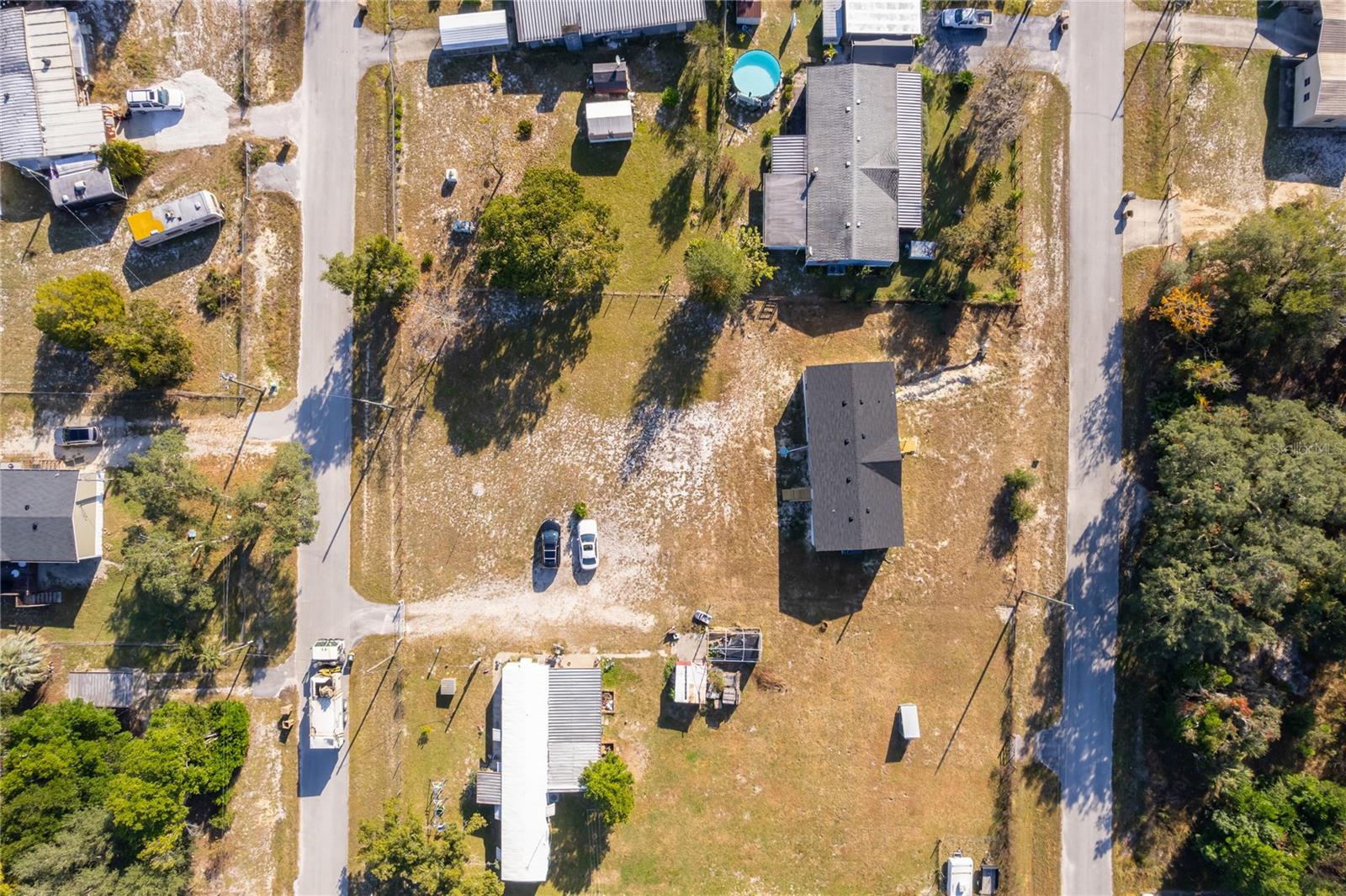 FOREST HILLS - Residential