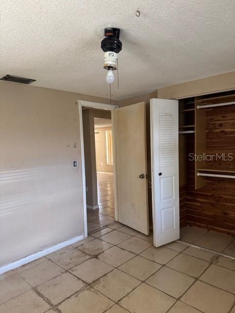 EMBASSY HILLS - Residential
