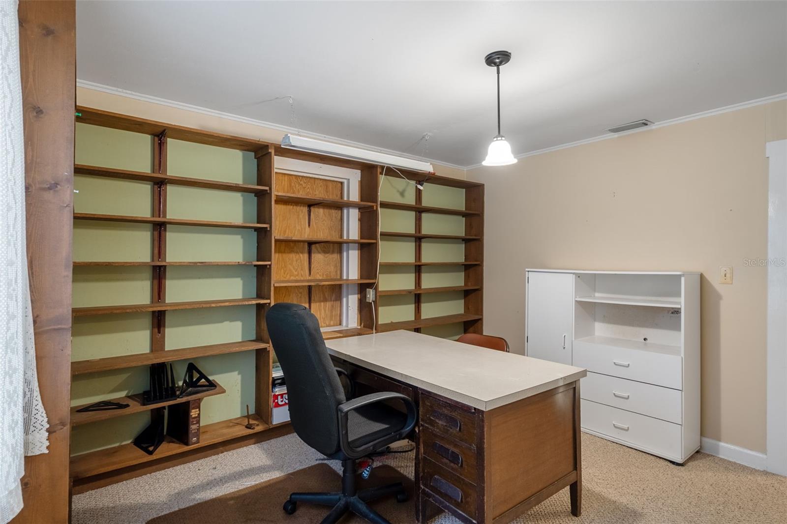 SNOW CAPS - Residential