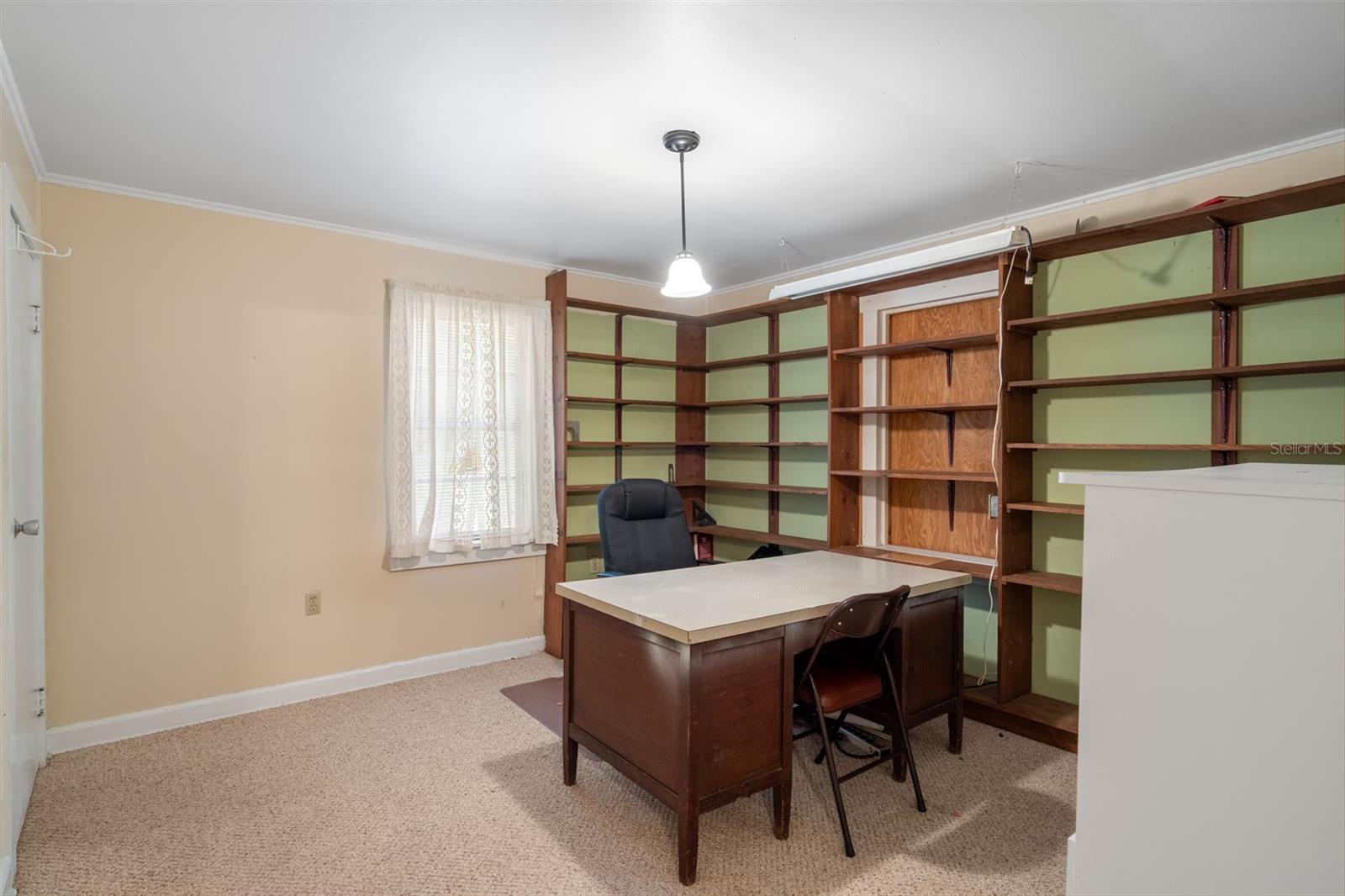 SNOW CAPS - Residential