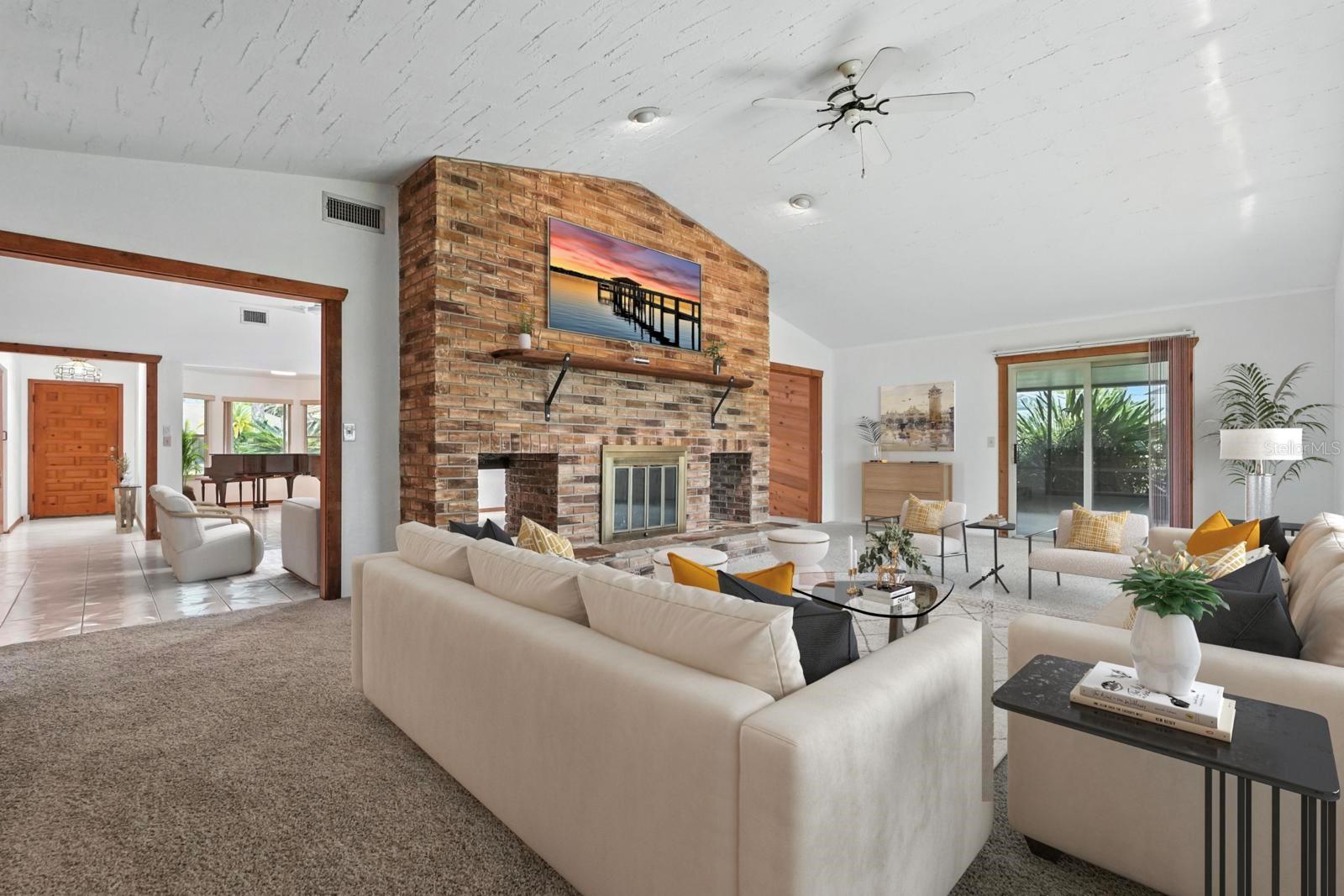 905 PELICAN BAY DRIVE