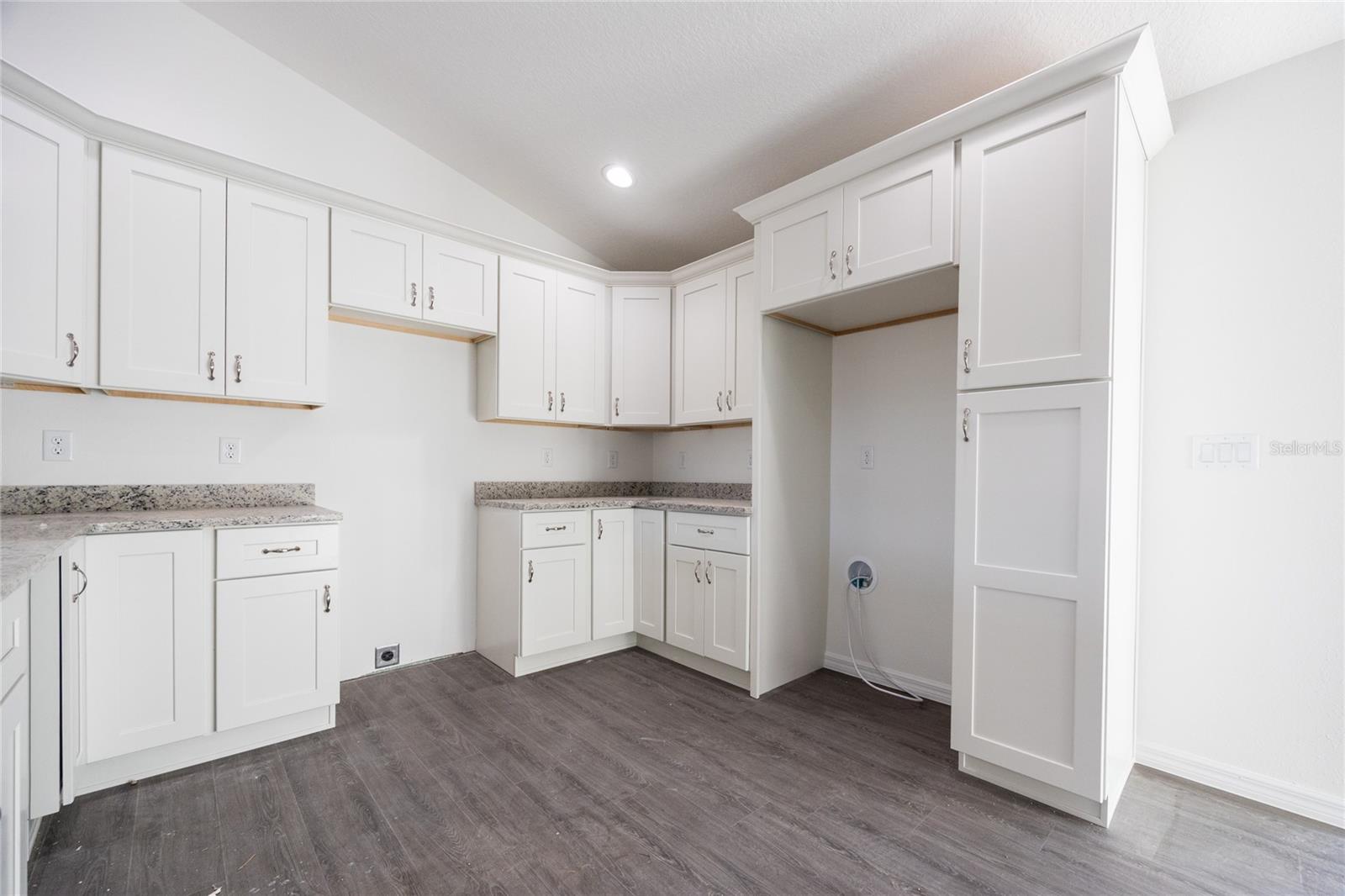 WILLISTON HYLNDS GOLF & C CLUB ESTATE - Residential