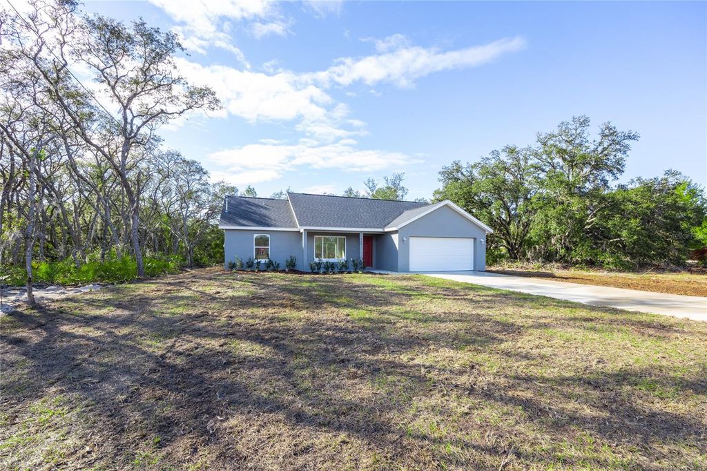 Photo of 15040 NE 2nd Lane, Williston, FL 32696 (MLS # GC540529)