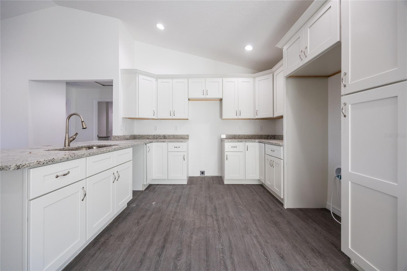 WILLISTON HYLNDS GOLF & C CLUB ESTATE - Residential